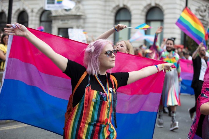 Te decimos el origen del Día de la Bisexualidad (Shutterstock)