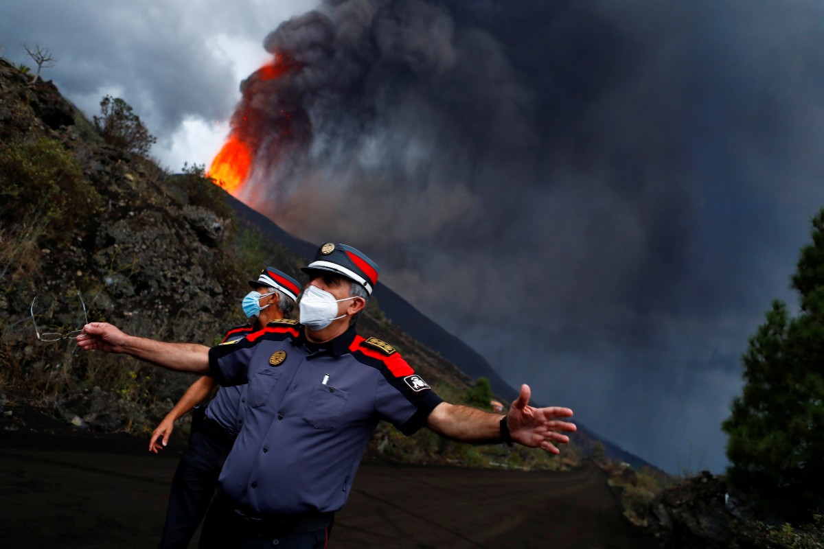 El volcán Cumbre Vieja generó masivas evacuaciones por su erupción.| Reuters
