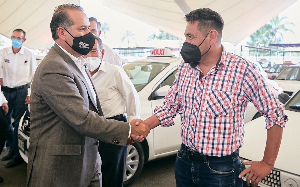 El gobernador Martín Orozco informó que pronto se abrirá una nueva convocatoria para concesiones. Foto: Especial