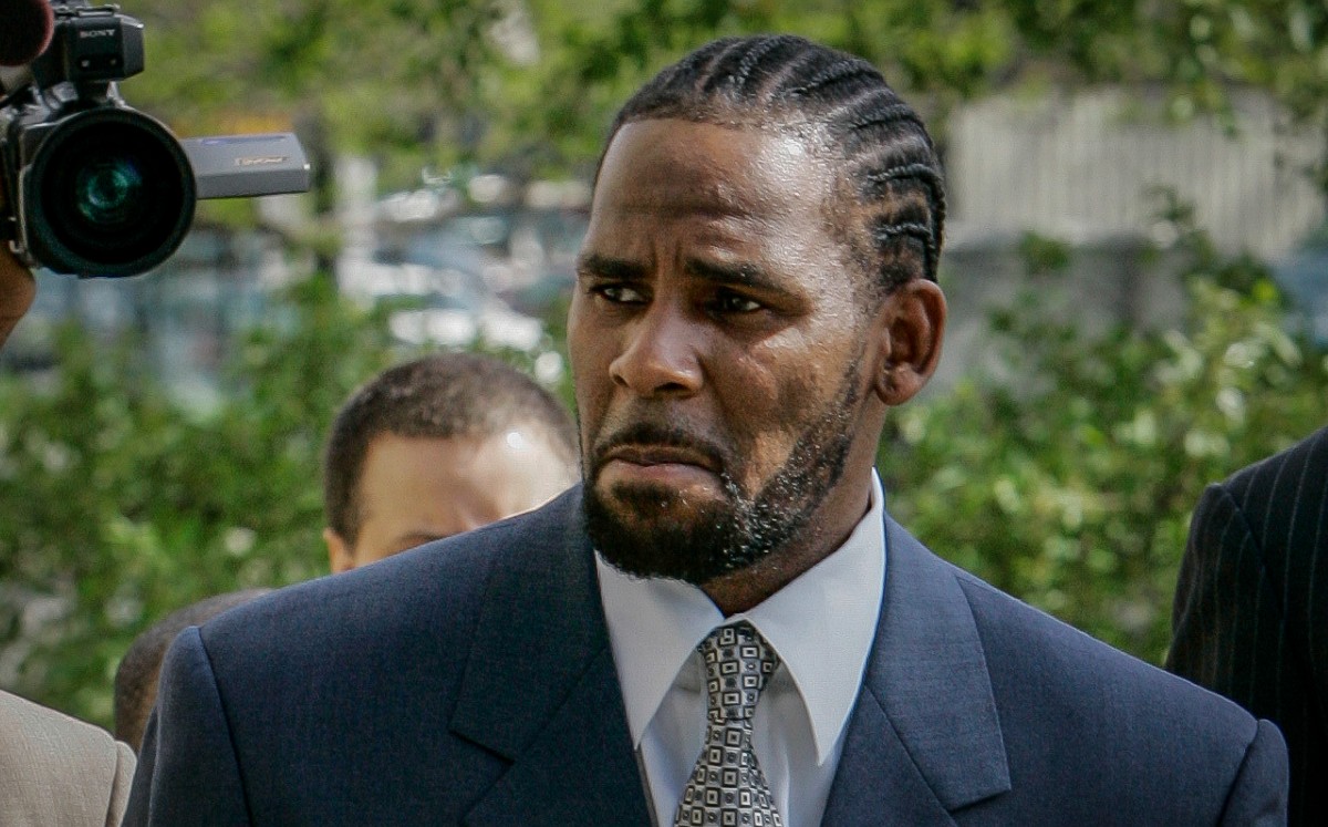 R. Kelly es declarado culpable de tráfico sexual (AP).