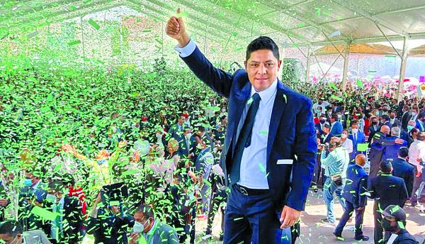 Ricardo Gallardo en su primer mensaje. Especial