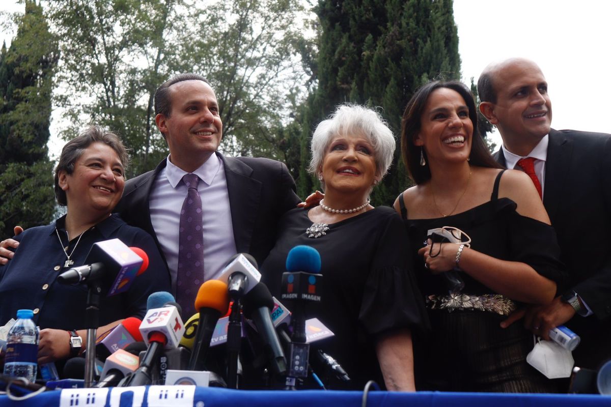 Hijos de José José y su ex esposa. (Especial)