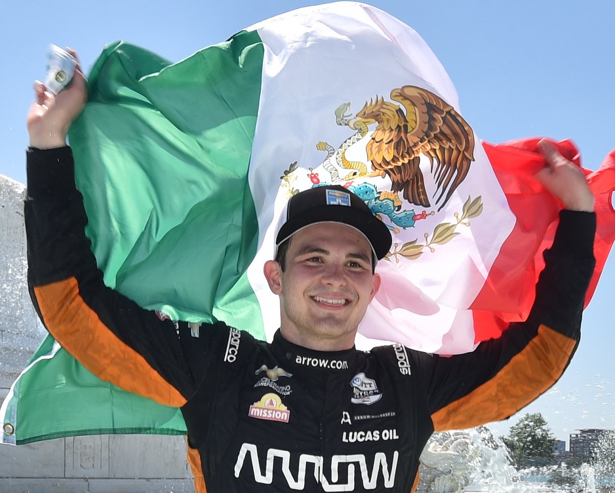 Patricio O'Ward, piloto mexicano (Twitter @IndyCaronNBC)