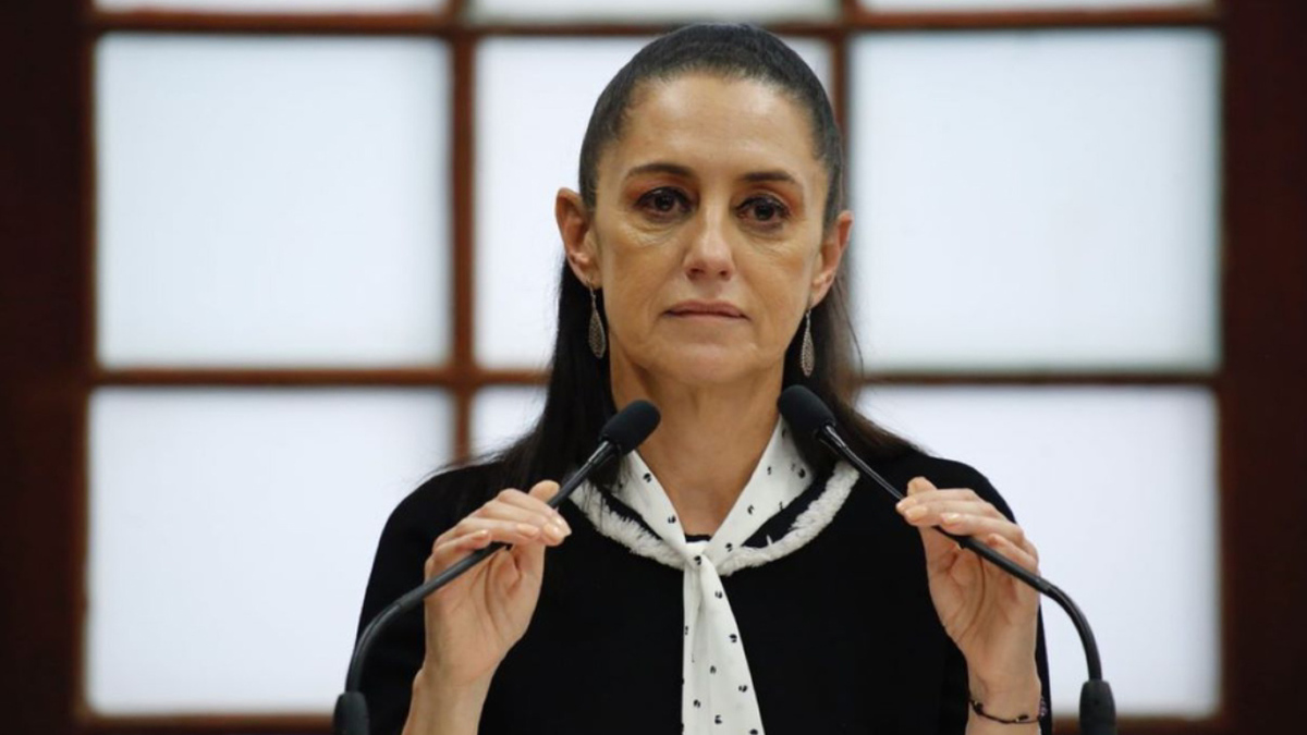 “Platicamos como camaradas”: Sheinbaum sobre reunión con Monreal