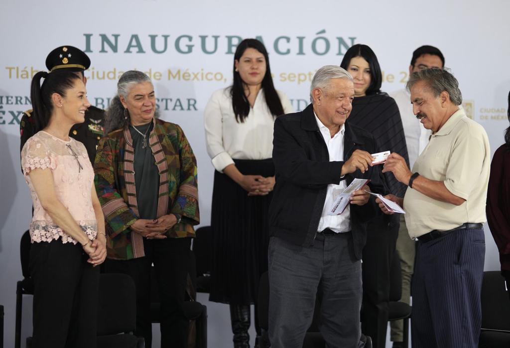 AMLO en la inauguración del Banco del Bienestar en Tláhuac | Especial