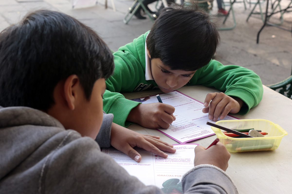 Niños y jóvenes participan en la Consulta Infantil y Juvenil del INE. (Agencia Enfoque / archivo)
