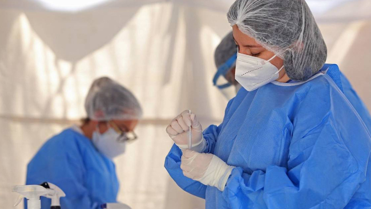 Oaxaca reporta 9 hospitales saturados y mil 124 casos activos