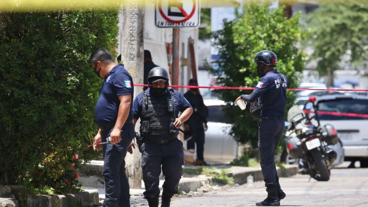 Policías municipales incumplen certificación
