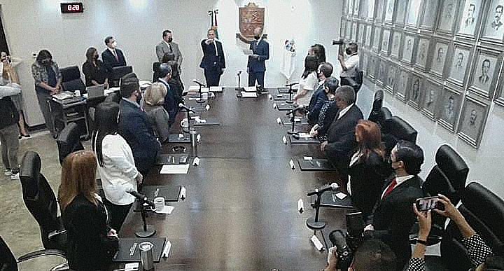 Sesión de Cabildo en San Pedro. Foto: Especial.