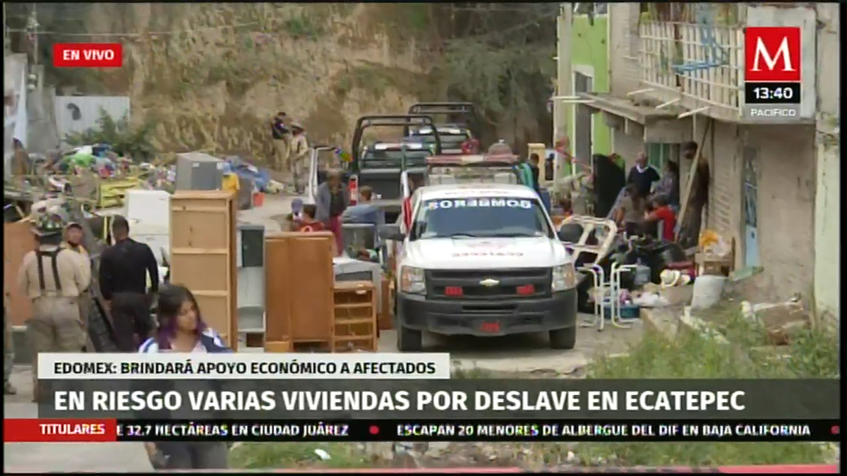 En riesgo varias viviendas por deslave en Ecatepec