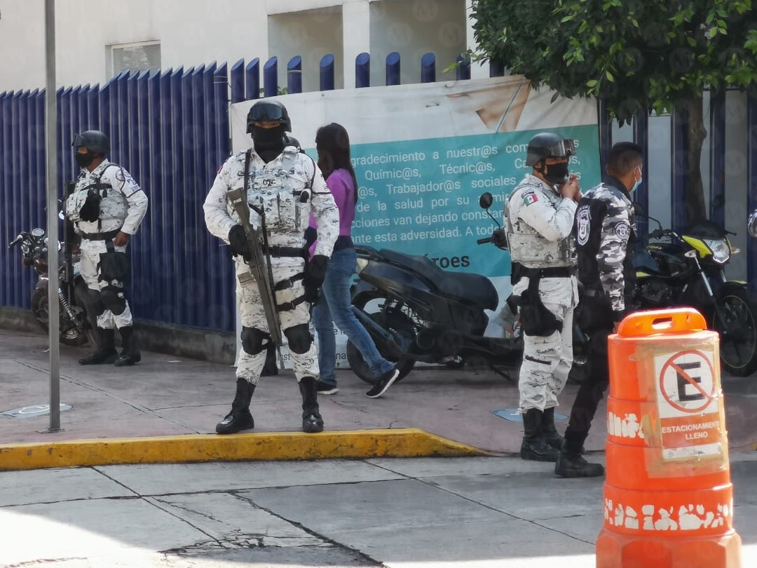 Se registra una fuga de tanque de oxígeno en el INE | Jorge Becerril