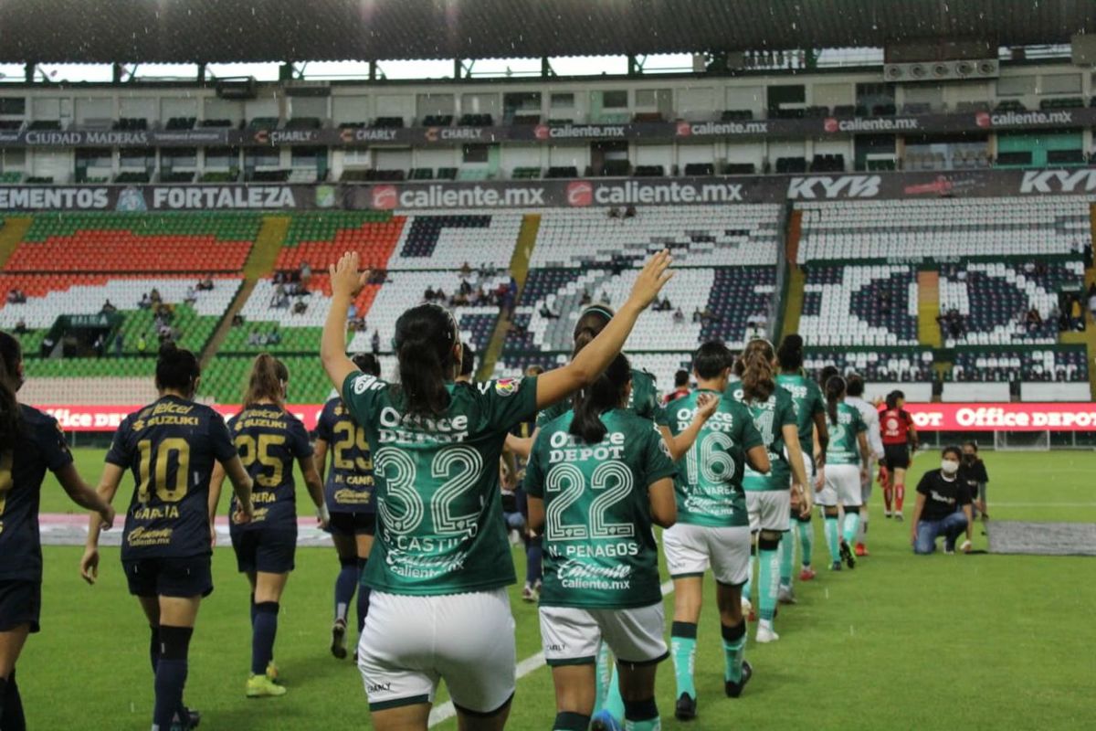 Club León Femenil va por el triunfo ante Monterrey. Foto: Monserrat Yepez
