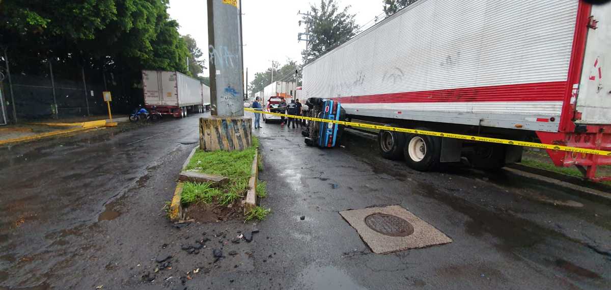 Se registran cuatro accidentes en Zapopan, alta velocidad y suelo mojado los principales factores (Juan Carlos Munguía)