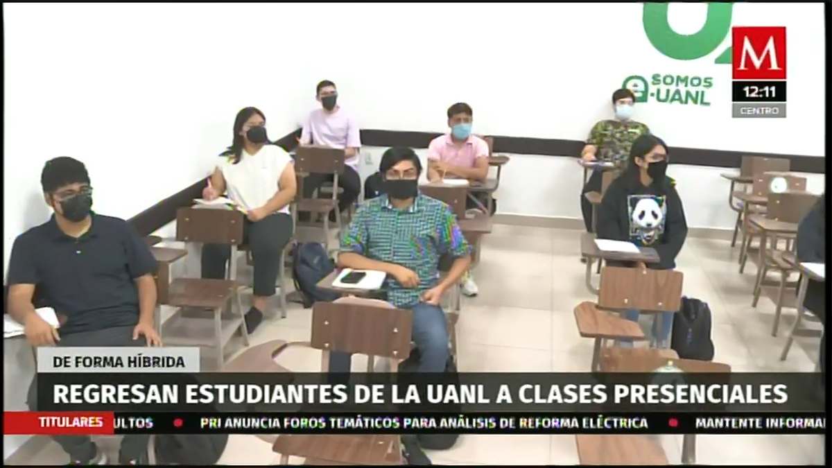Regresan estudiantes de la UANL a clases presenciales