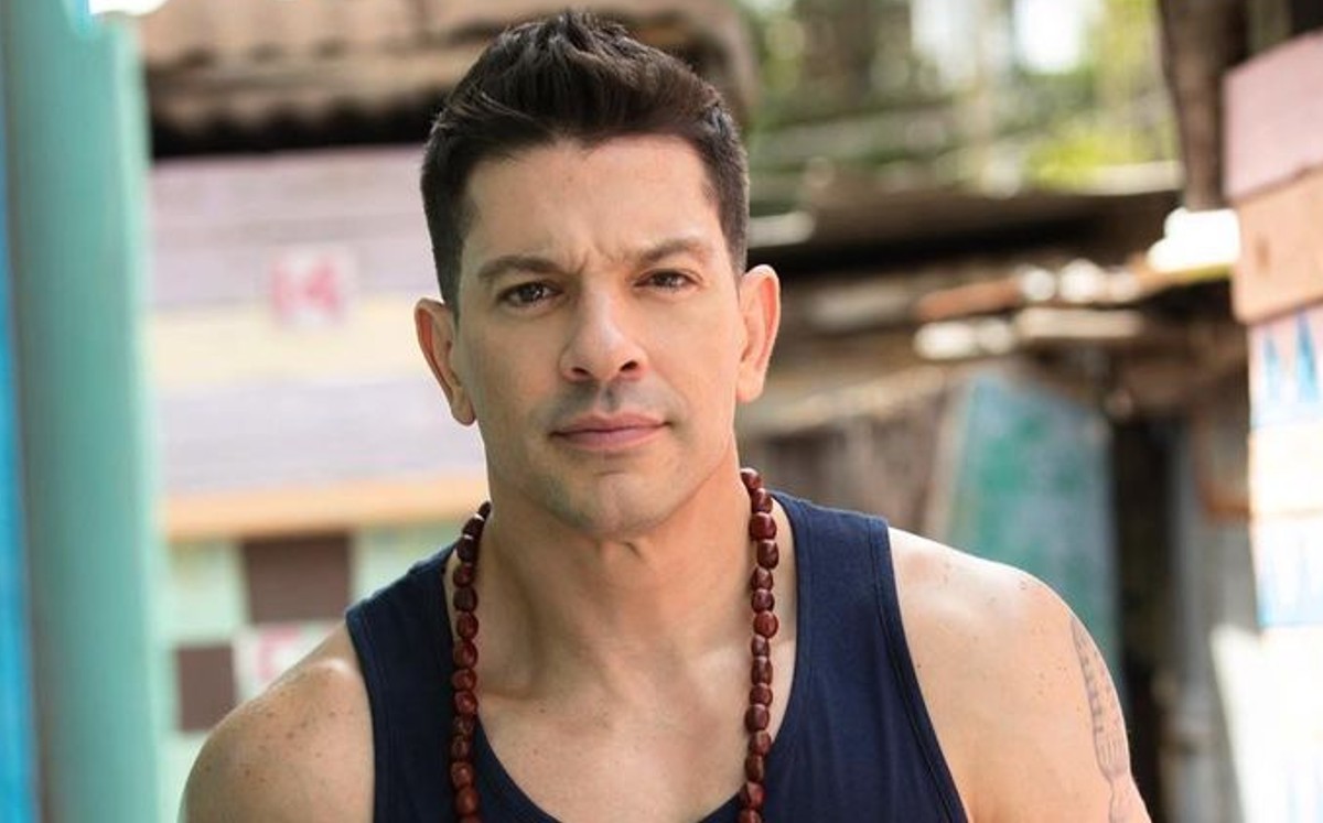 Yahir revela que golpeó a un fan por agredirlo (Instagram).