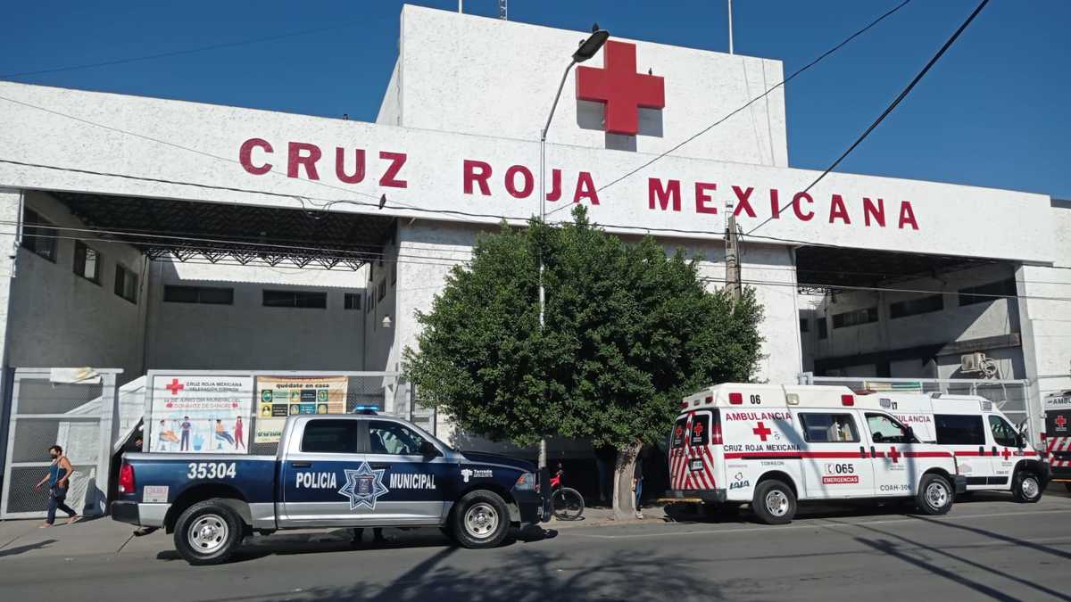 Los agresores fueron dos sujetos que llegaron en una motocicleta, vistiendo de negro y con cubrebocas. | Especial