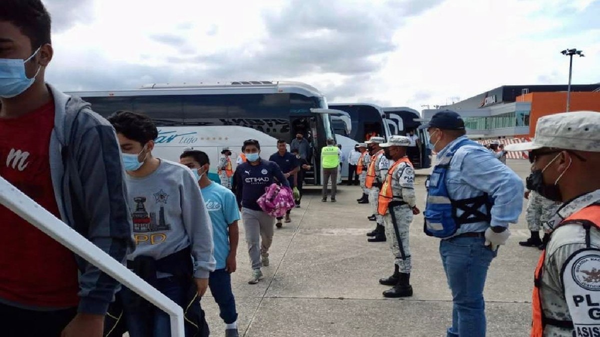 Continúan repatriando migrantes desde Tampico; ahora a India y Nigeria