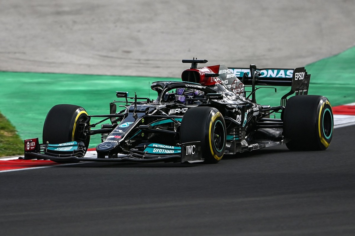 Lewis Hamilton en su Mercedes (AFP)