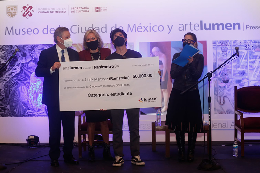 Es una plataforma donde los artistas plásticos encuentran un espacio para mostrar su producción de obra. | Araceli López
