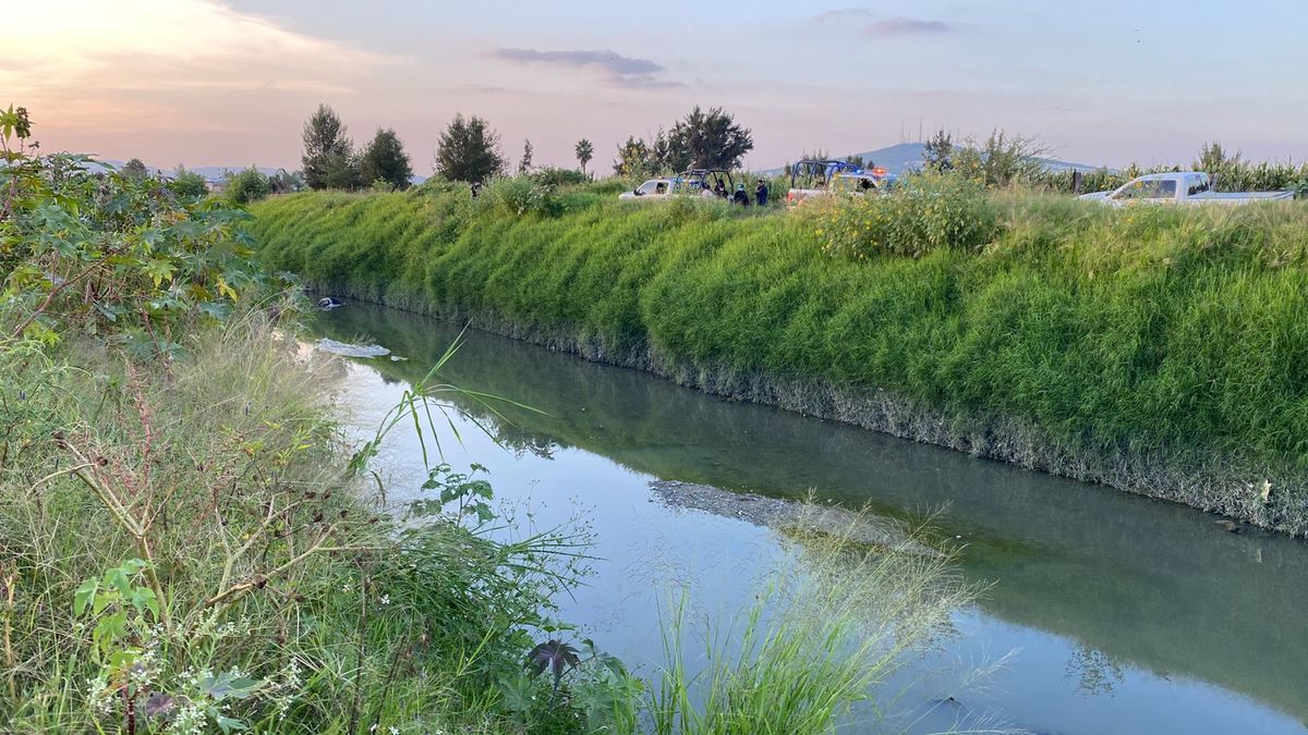 Hallan cadáver dentro de un canal de aguas residuales en Tlajomulco (Pablo Nuñez)