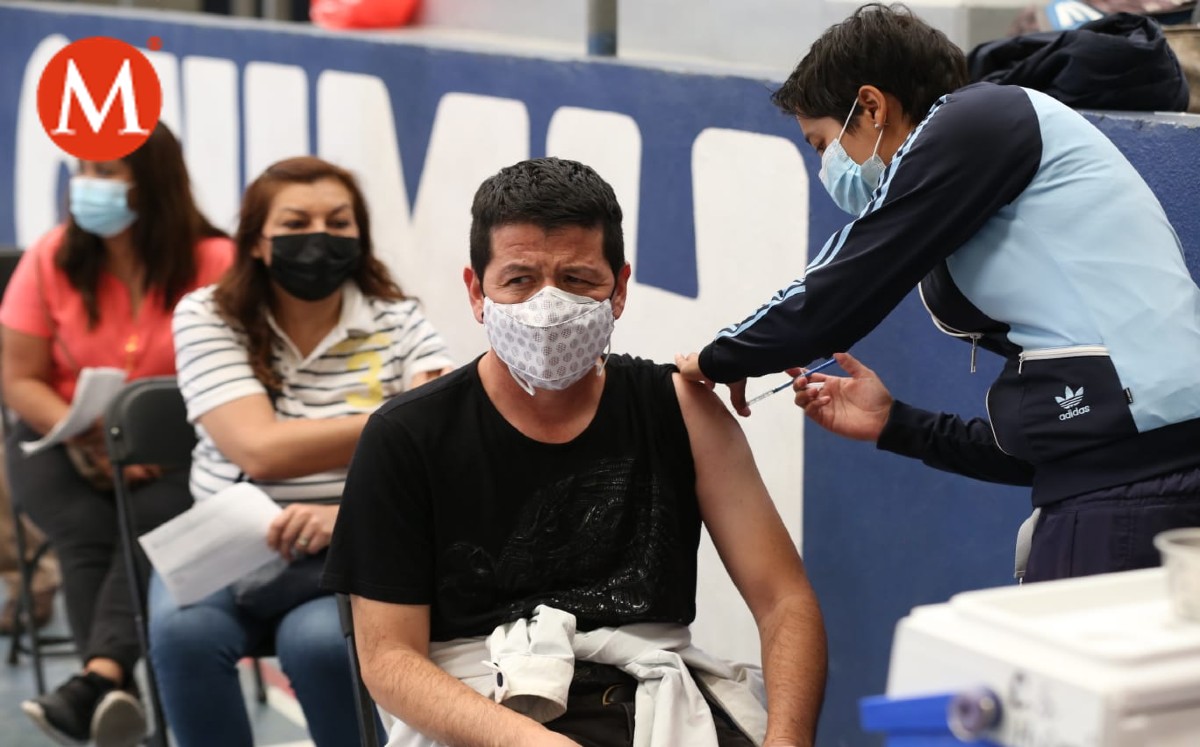 Vacunación contra covid-19 en Hidalgo. (Jorge Sánchez)