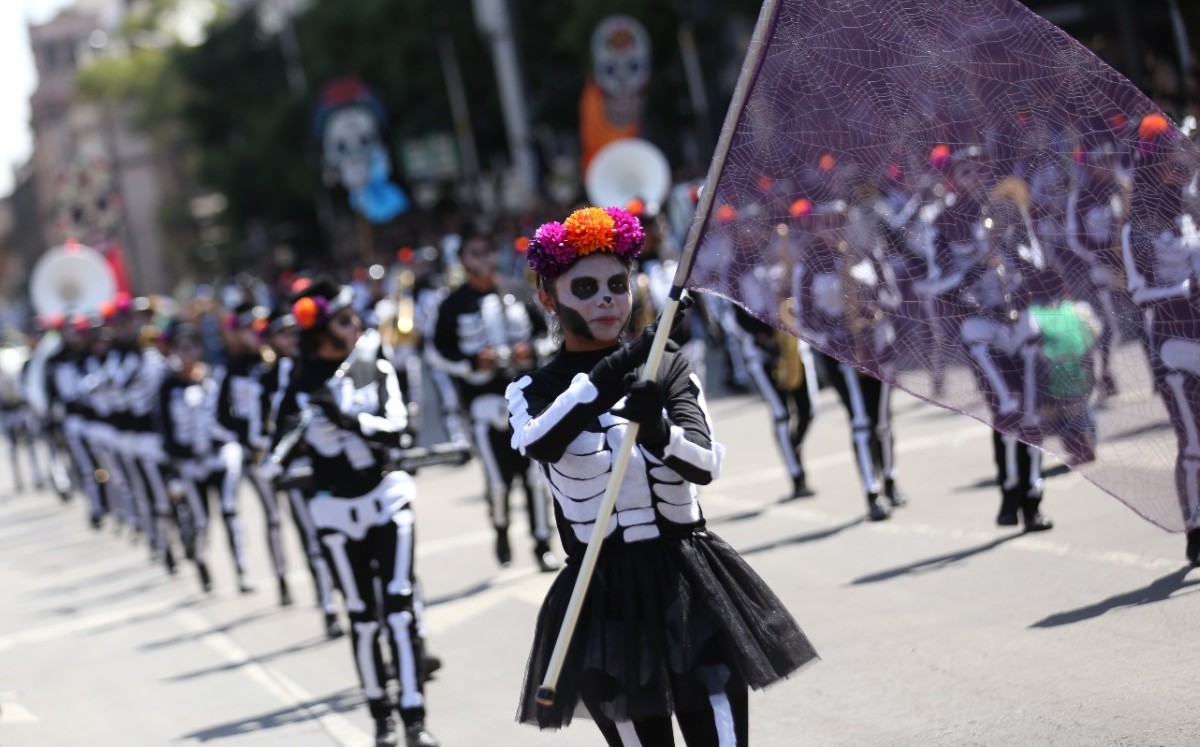 Este año sí se realizará el desfile del Día de Muertos en la CdMx. Foto: Octavio Hoyos