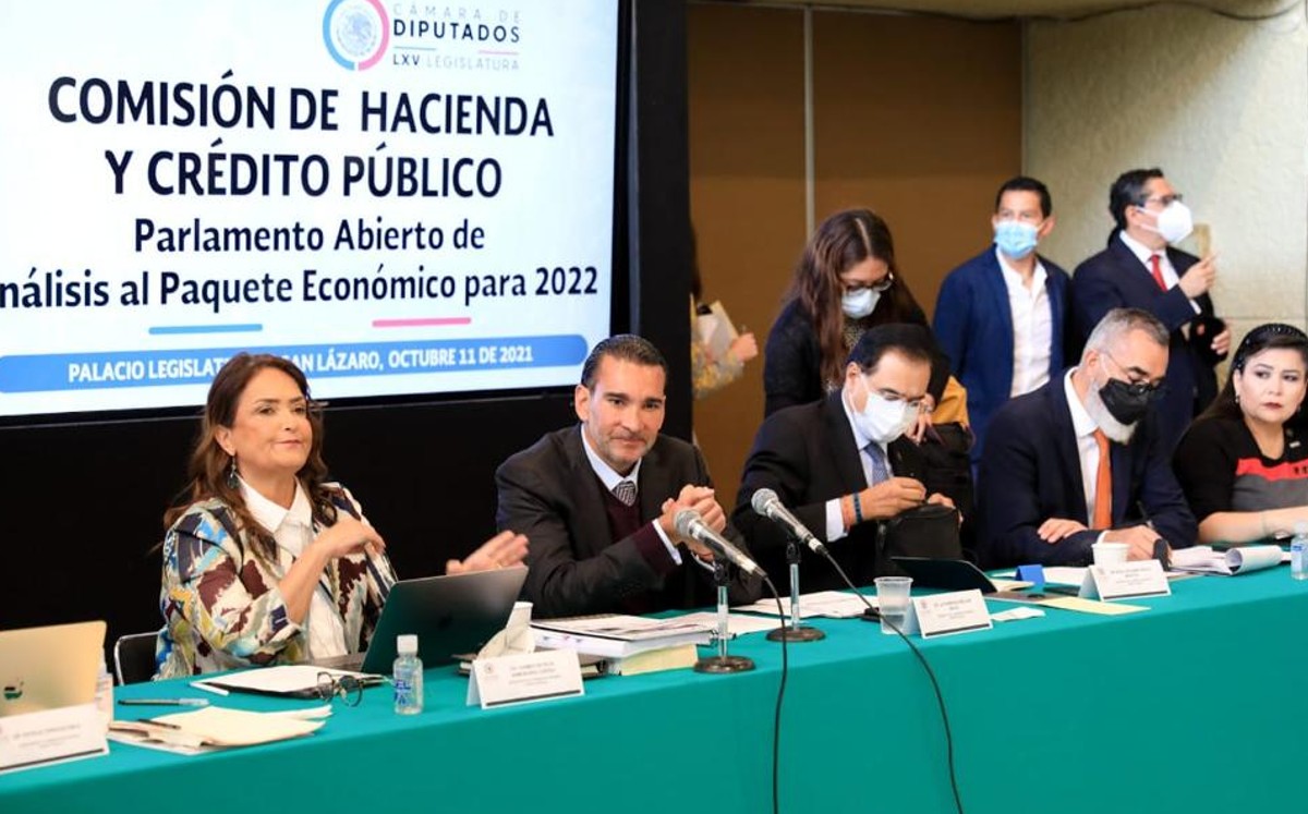 Arturo Pérez sostuvo que las reformas en materia del dictamen fiscal representan un contrasentido. | Especial