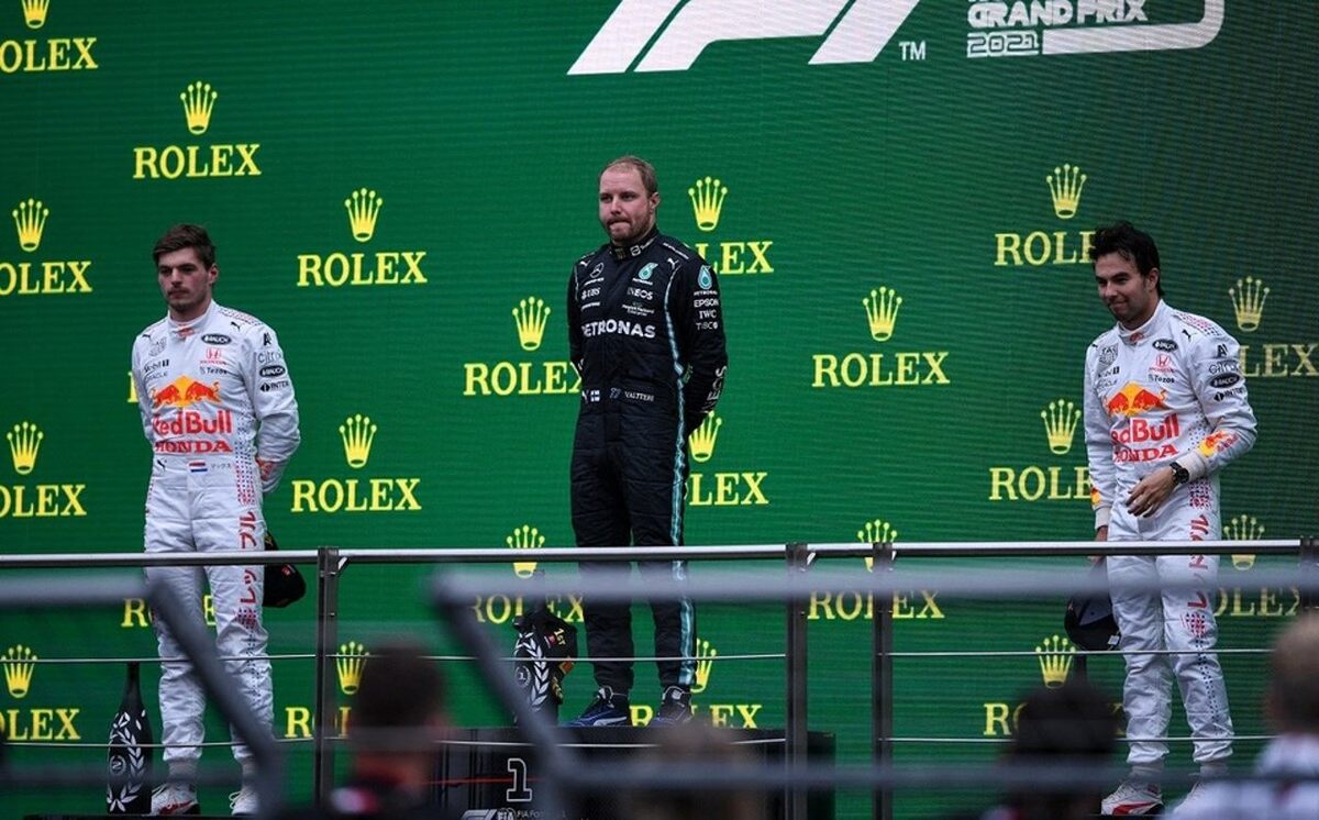 Checo Pérez sube al podio en el GP de Turquía