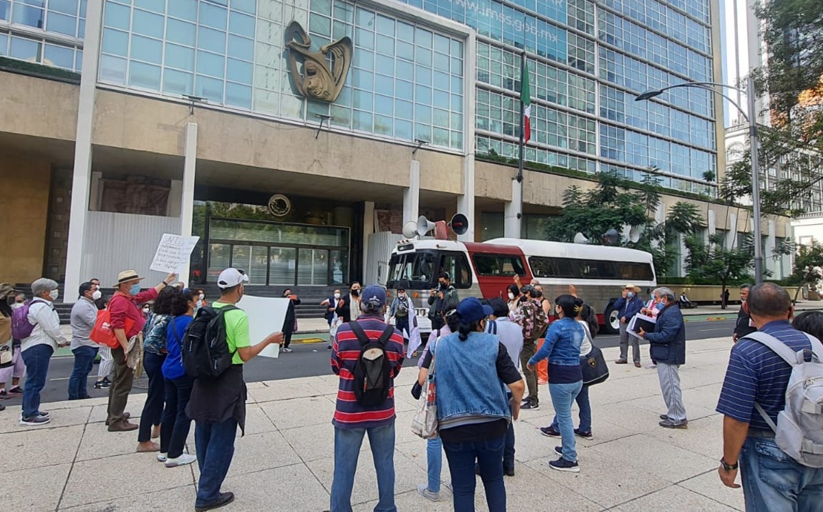 Los manifestantes exigieron mesas de diálogos. | Especial