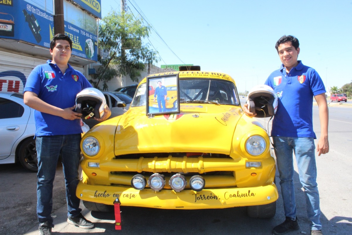 Pilotos Nestor Misael y Óscar Eduardo Rodríguez Márquez, de 23 y 29 años de edad. (Especial)
