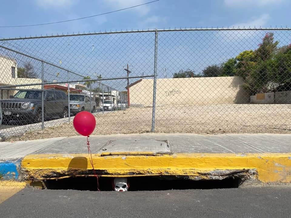 Se aparece Pennywise de la Película Eso en Guadalupe. Foto: Israel Santacruz