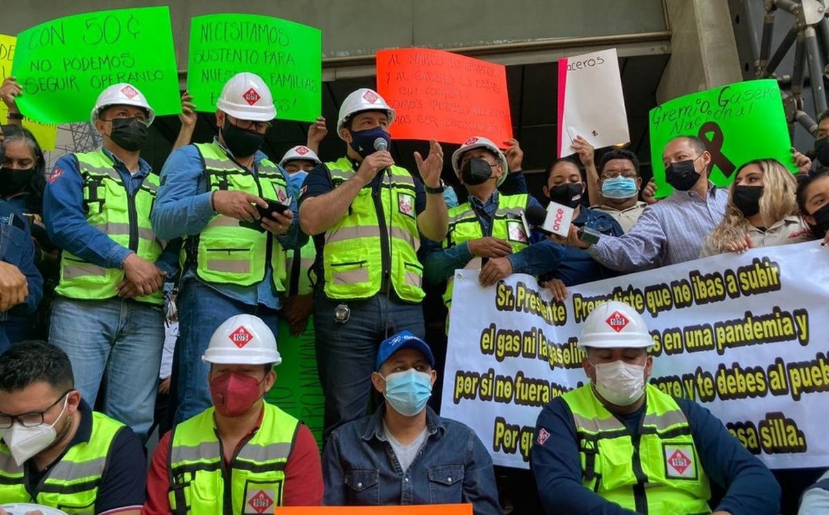 De rezos a golpes: así fue la protesta de gaseros en la CdMx