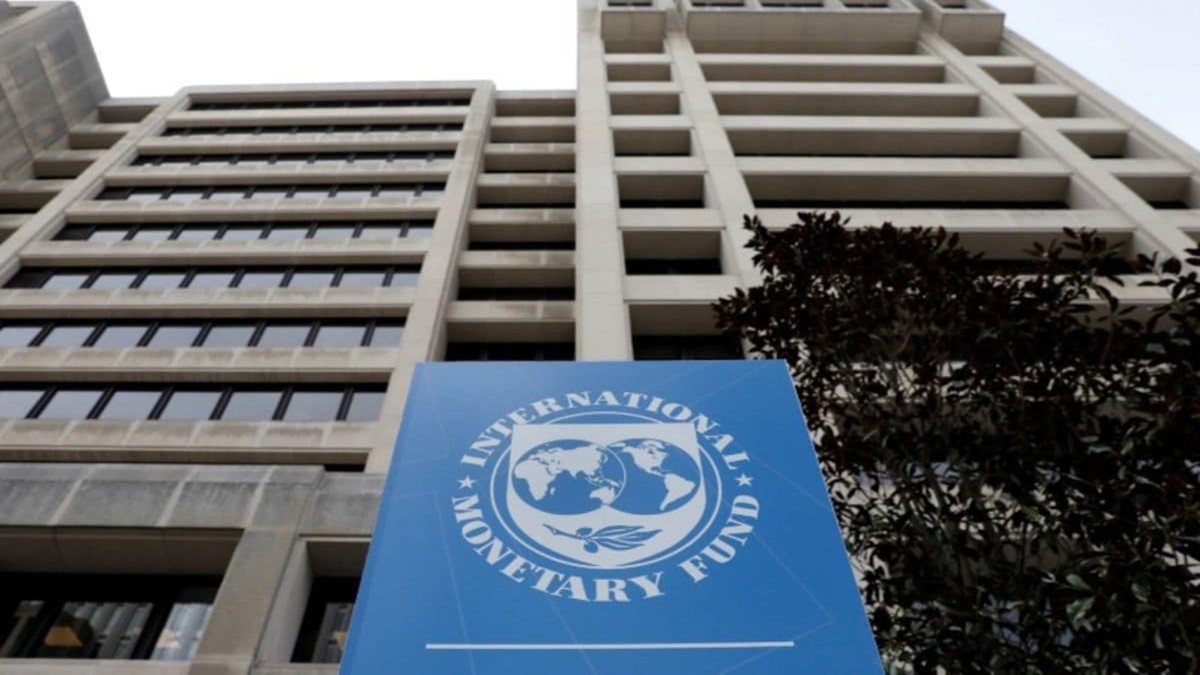 FMI reduce expectativas de crecimiento económico; PIB de México crecerá 6.2% en 2021