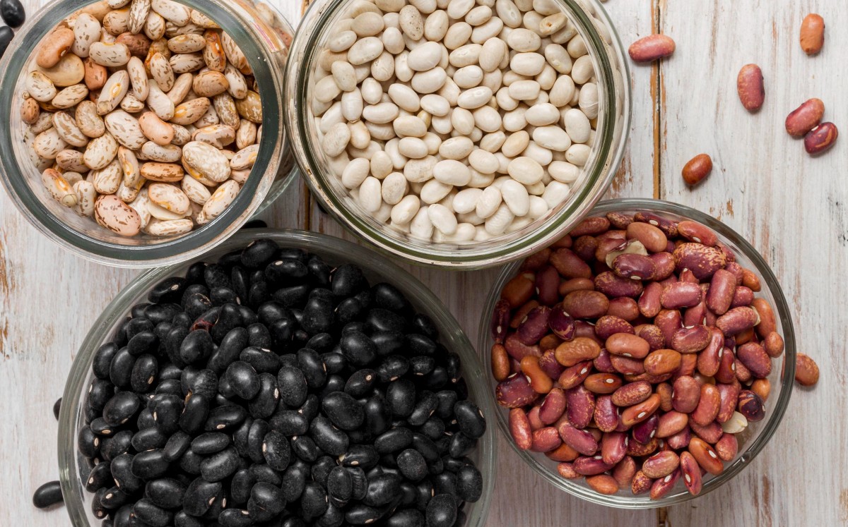 Desde el 1 de noviembre, el precio de la tonelada de maíz de productores de pequeña escala sube a 6 mil 60 pesos por tonelada. Foto: Freepik