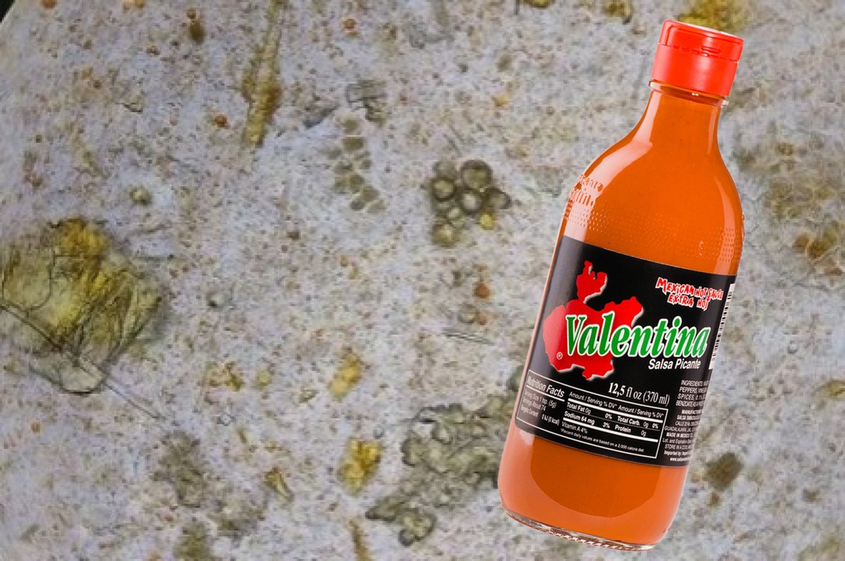 Un tiktoker puso bajo el microscopio una salsa Valentina | Especial