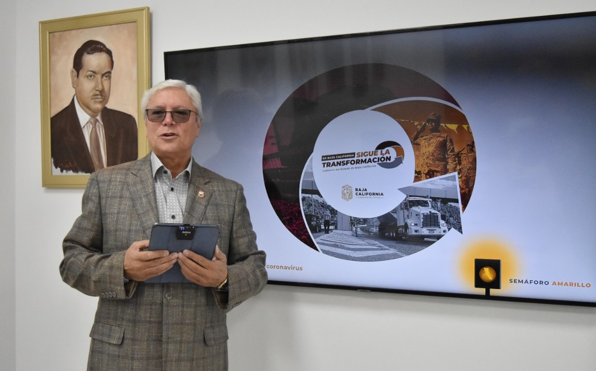 El anuncio lo dio durante su transmisión matutina que realiza el gobernador. Foto: Especial