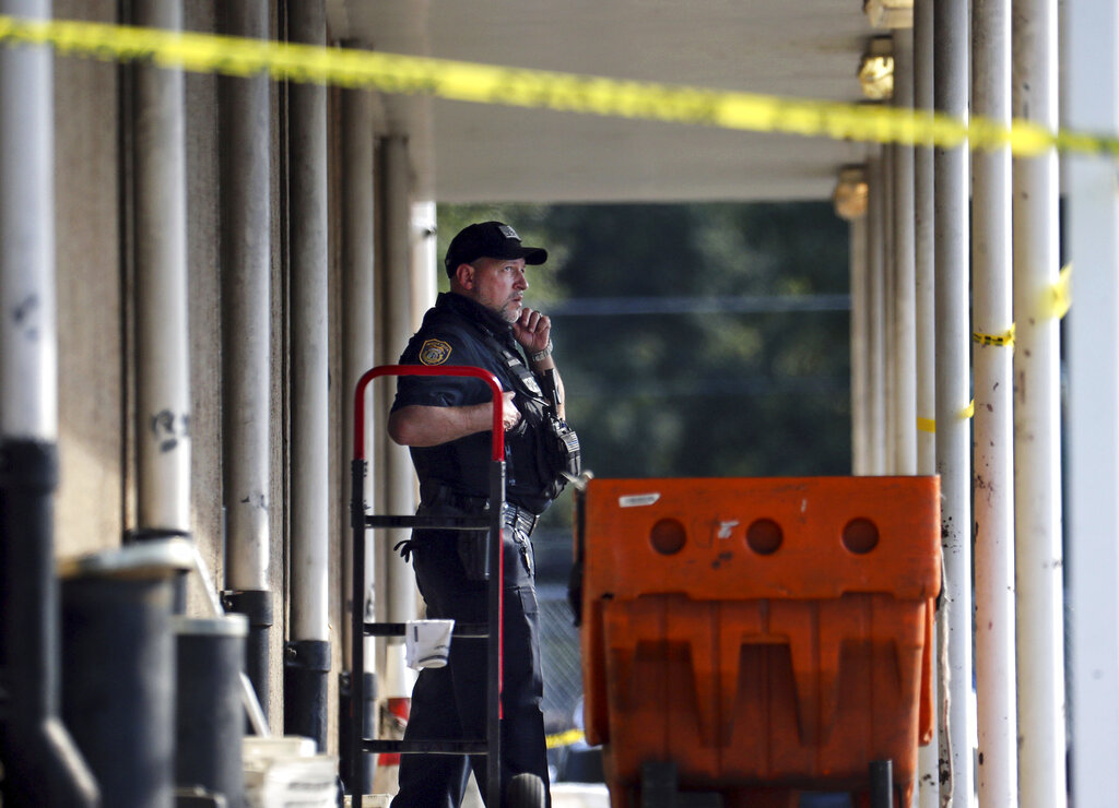 Las autoridades no revelaron los nombres de los fallecidos en el tiroteo en Tennessee. | AP