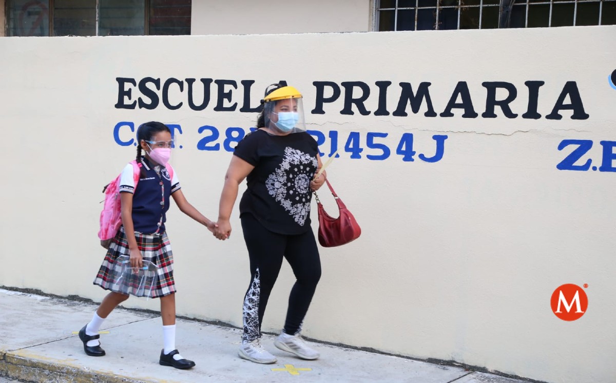 Regresó a clases presenciales primera primaria pública de Tampico. (Yazmín Sánchez)