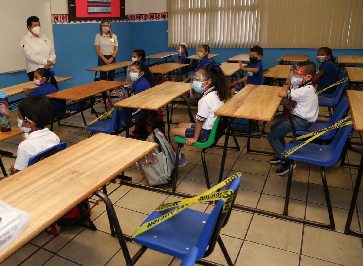 Con sana distancia, así es el regreso a clases presenciales en Tamaulipas | Yazmín Sánchez