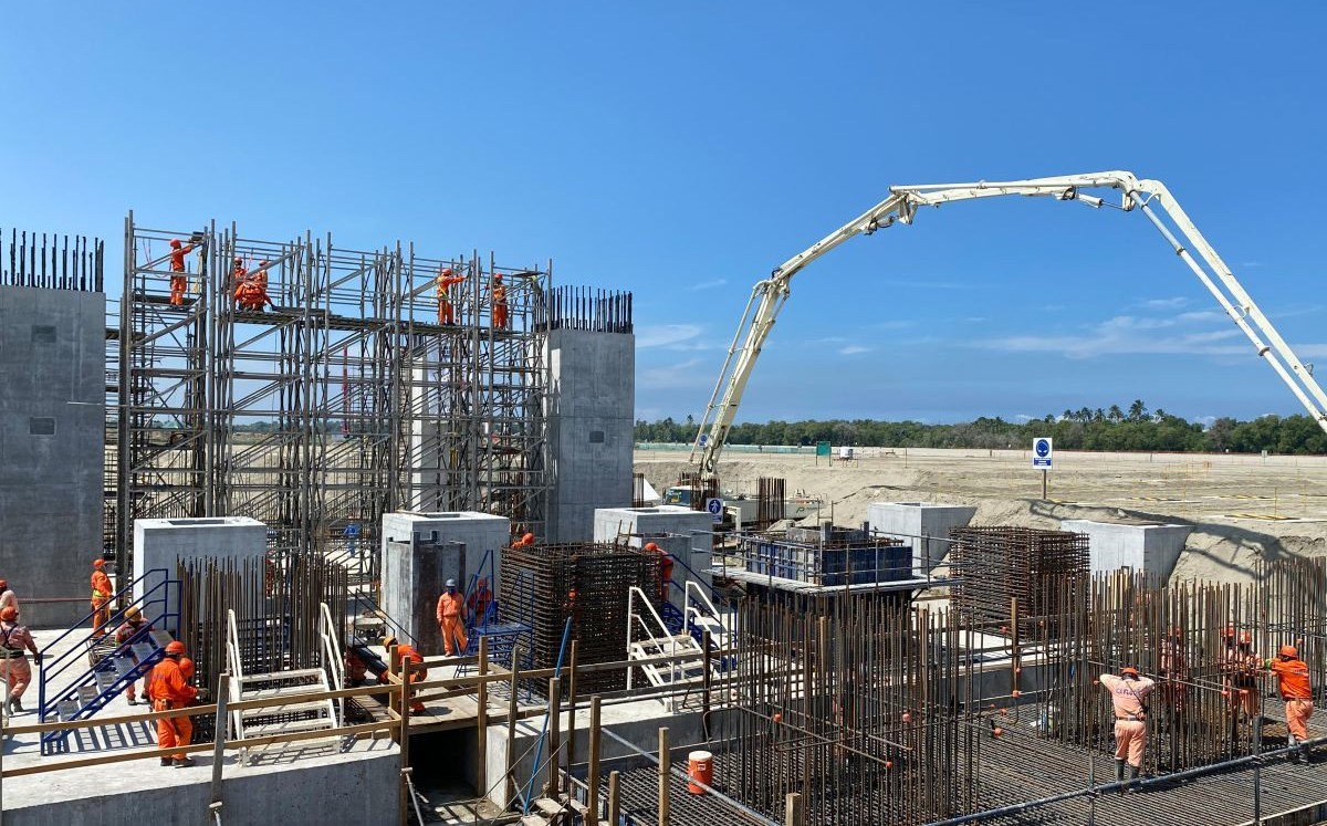 Los trabajadores de la construcción de la refinería de Dos Bocas denunciaron condiciones laborales precarias. Foto: Cuartoscuro