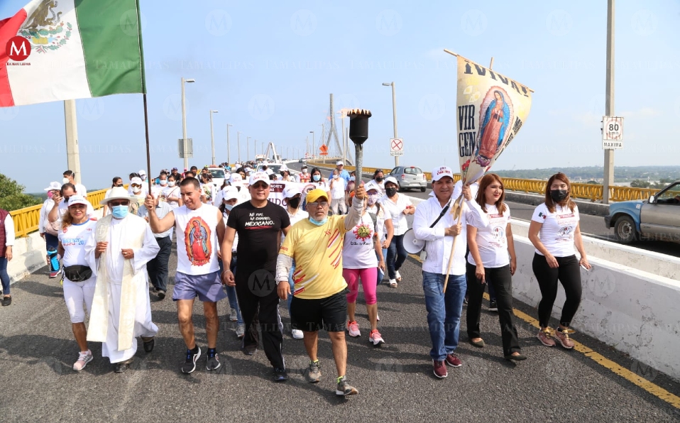 Antorcha Guadalupana llega a Tampico (Yazmín Sánchez)