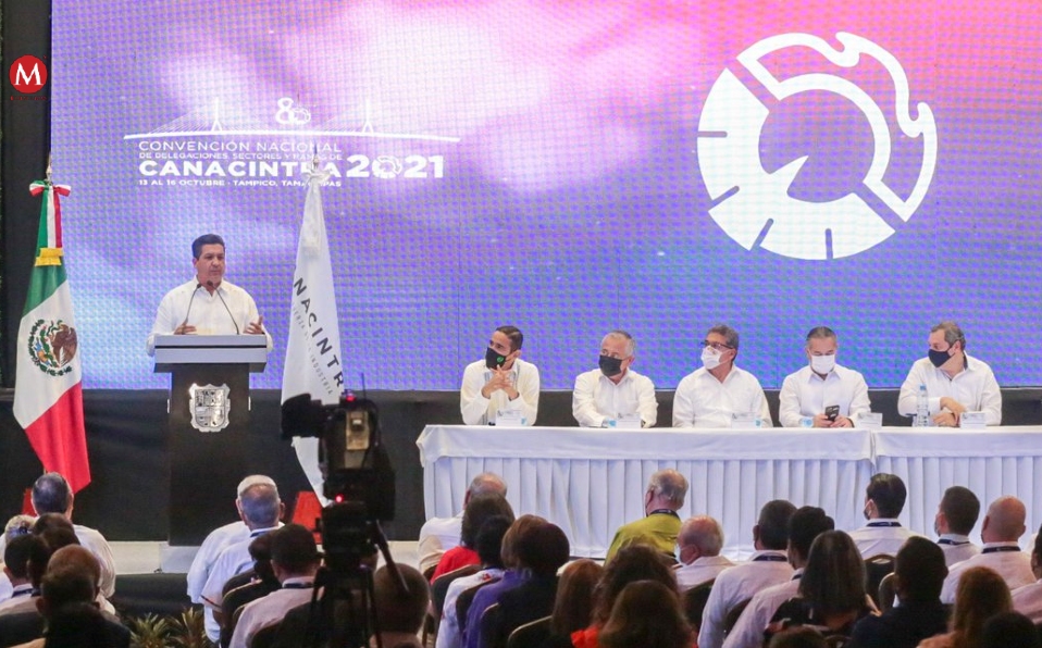 Francisco Javier García Cabeza de Vaca en el evento nacional de Canacintra (Twitter)