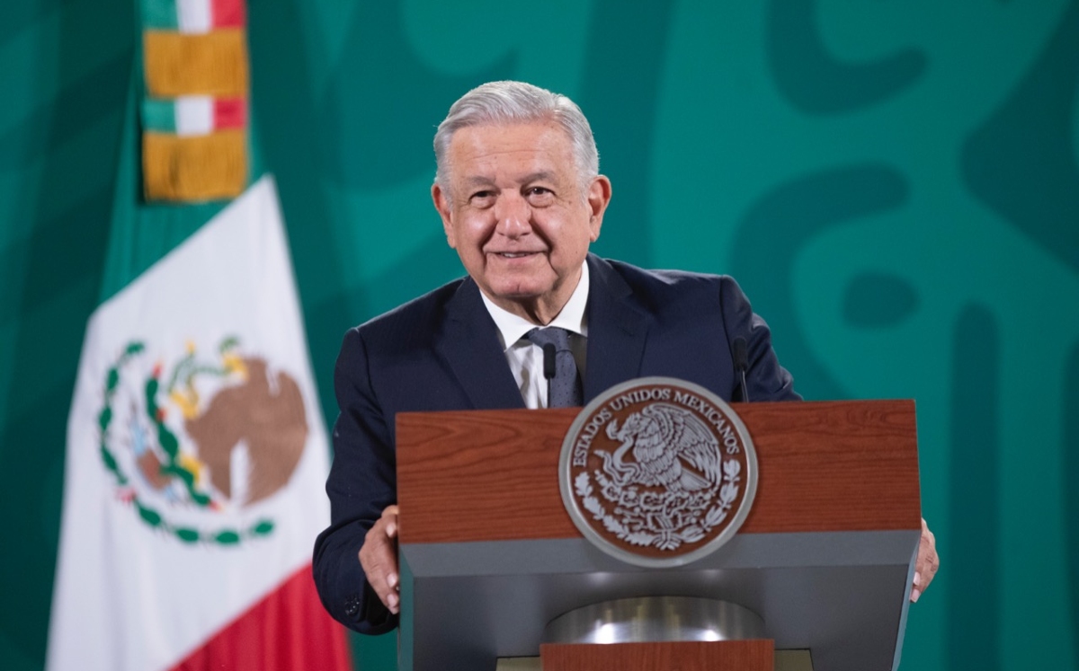 El mandatario señaló que Quirino Ordaz y Héctos Astudillo podrían ser embajadores de México. (Cortesía)