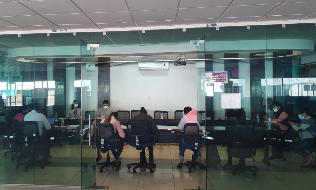 SEP Puebla acuerda asignación de docentes para escuela de Felipe Ángeles. (Jaime Zambrano)
