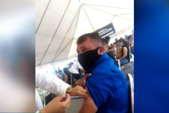 Denuncian intento de engaño al vacunar contra covid-19 en San Nicolás. Foto: Especial.