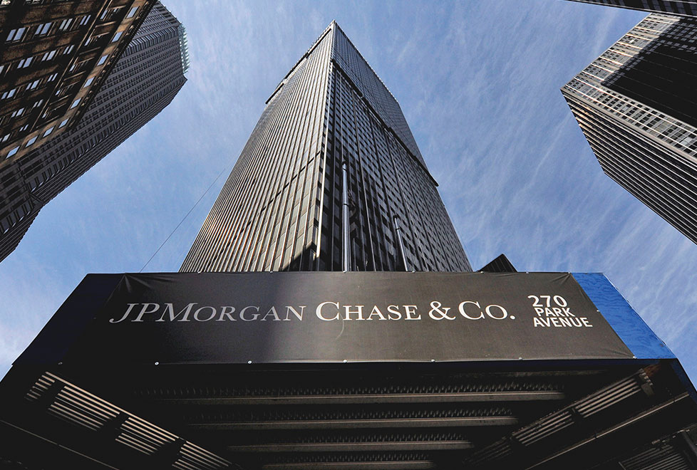 Las utilidades de JPMorgan fueron reforzadas por la liberación de 2,100 mdd de reservas que apartó al comienzo de la pandemia