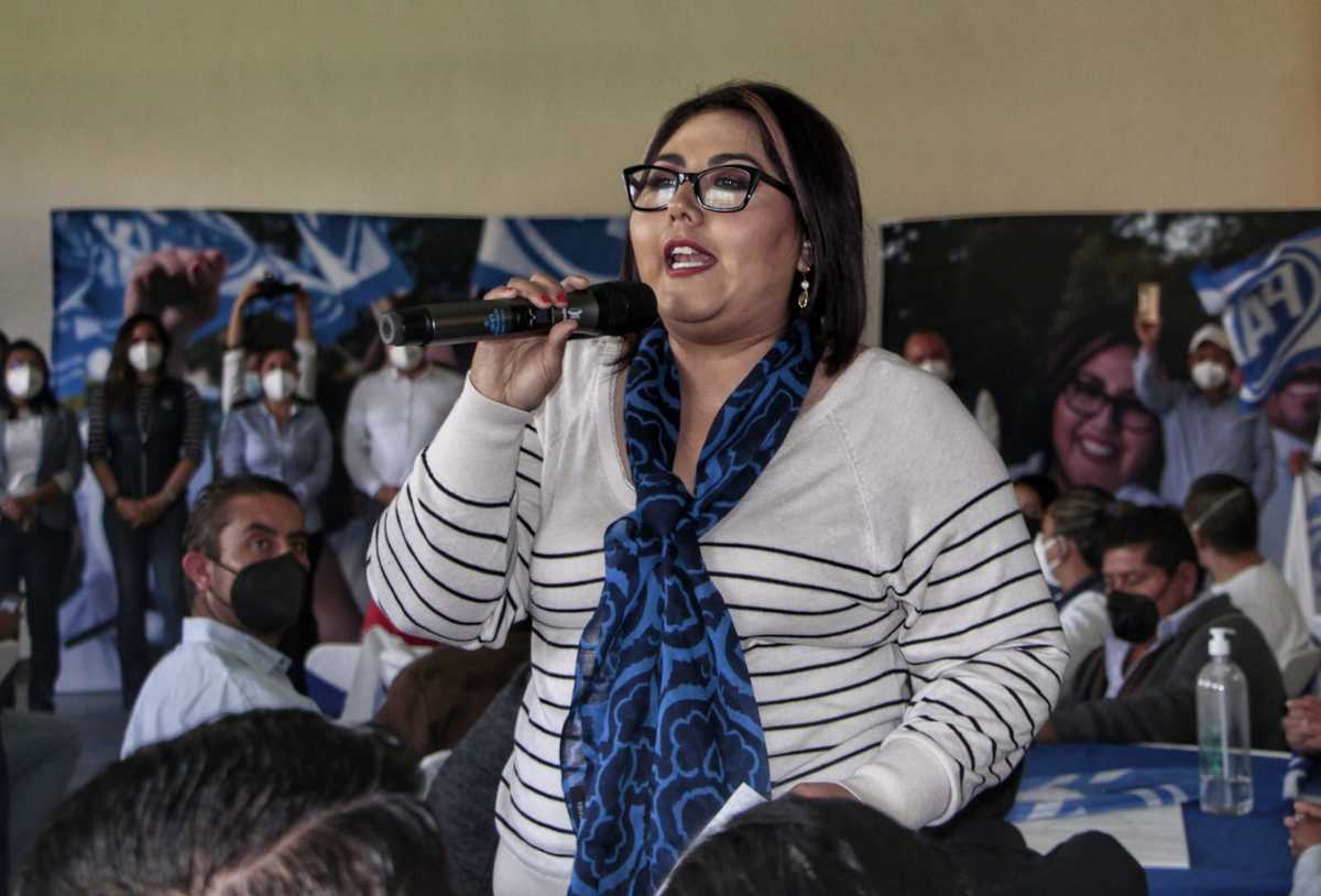 Genoveva Huerta inicia campaña por dirigencia del PAN en Puebla. (Melanie Torres)
