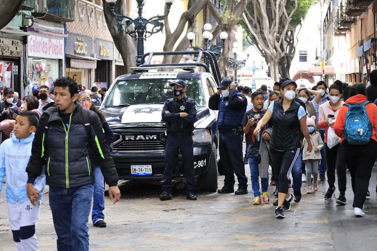 Desbordamiento social ante regreso a semáforo verde en Puebla | Andrés Lobato
