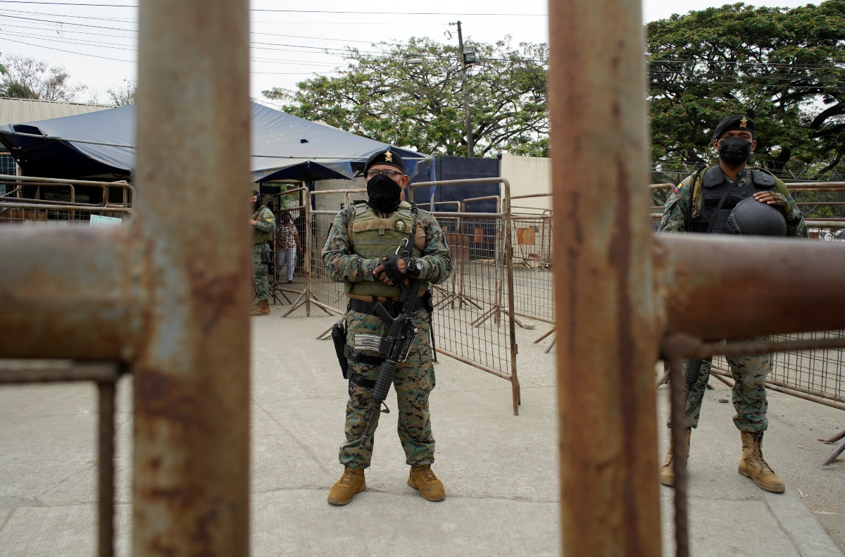 La violencia en Ecuador se ha disparado principalmente en las cárceles. (Reuters)