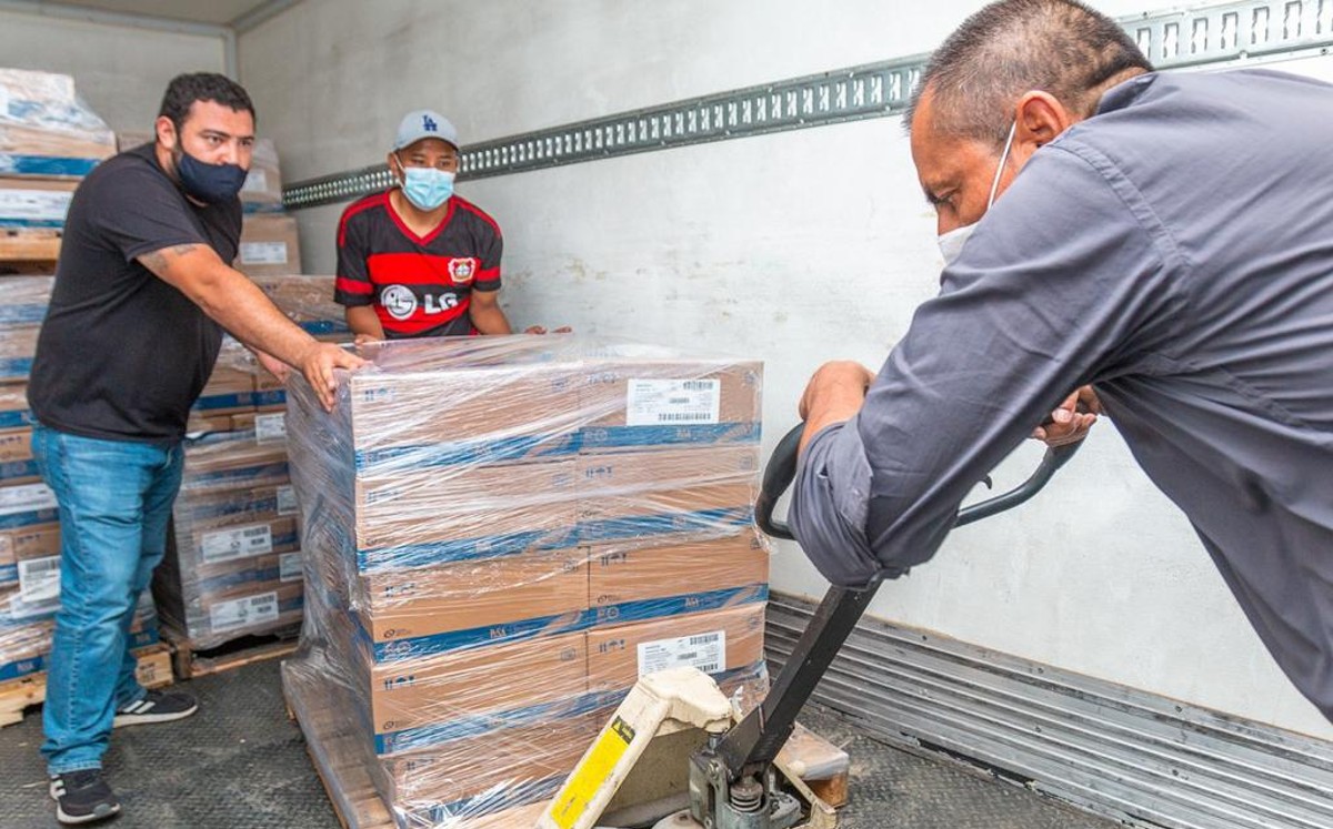 Medicamentos para los afectados por el huracán 'Pamela'